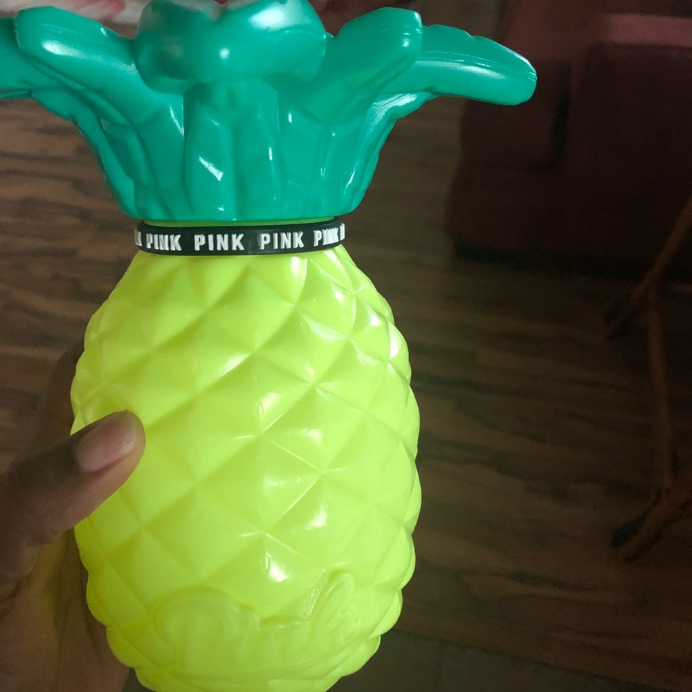 Victoria’s Secret Pink  cup